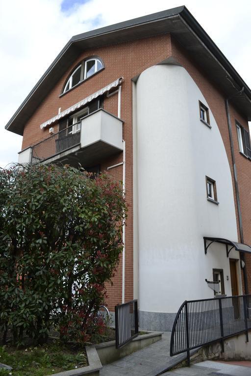 Hotel Casa Con Giardino E Cucina Cernusco Sul Naviglio Zimmer foto